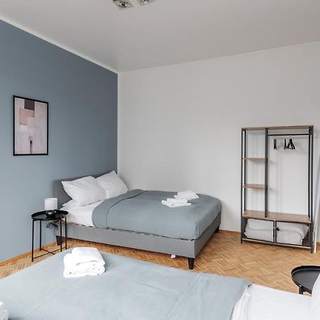 Flats 4 You, Moderne City Wohnung Naehe Hbf, Due-Messe 20 Min, Netflix, Kueche Дуйсбург Экстерьер фото