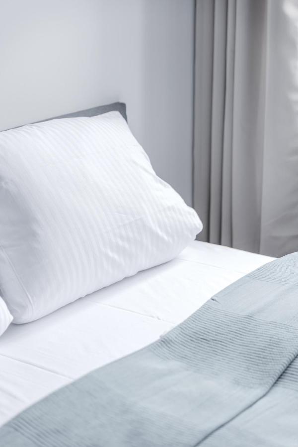 Flats 4 You, Moderne City Wohnung Naehe Hbf, Due-Messe 20 Min, Netflix, Kueche Дуйсбург Экстерьер фото