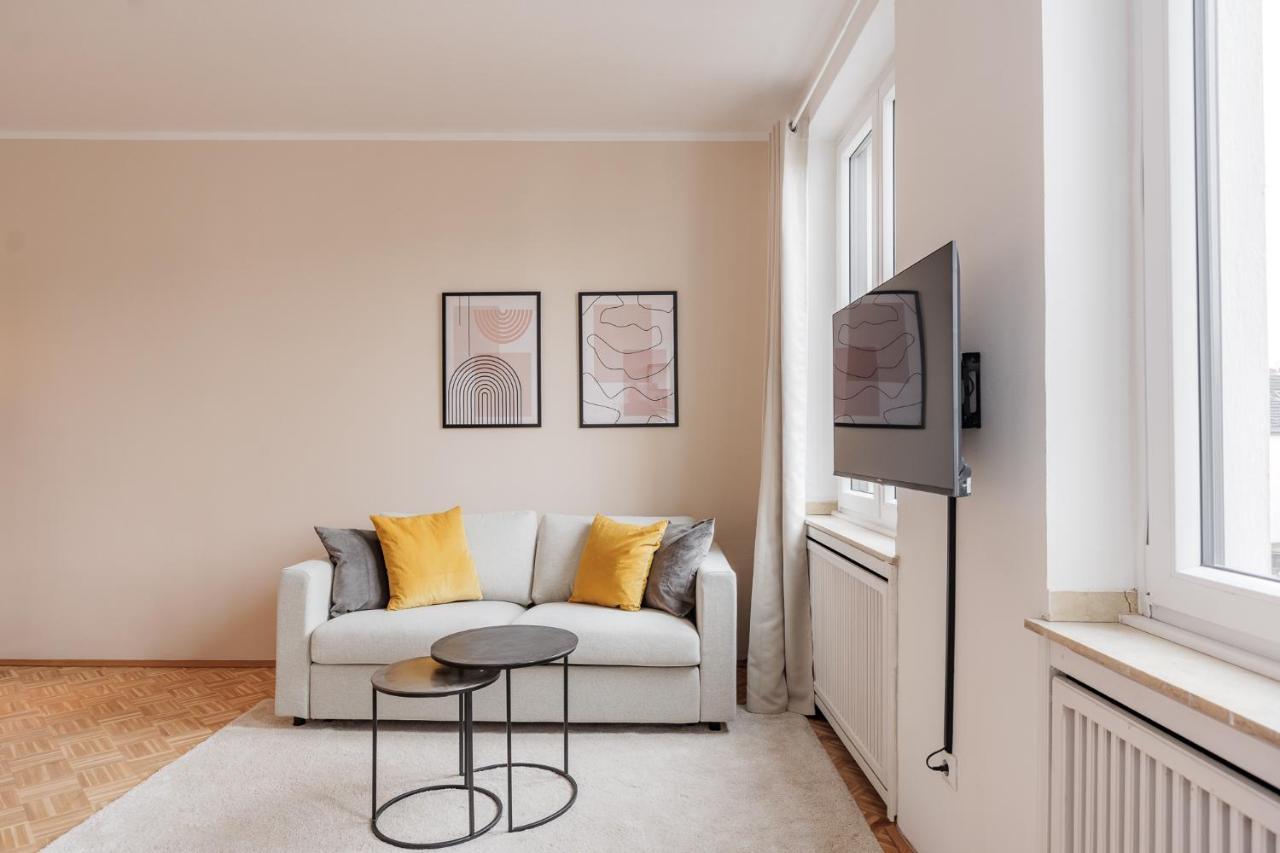 Flats 4 You, Moderne City Wohnung Naehe Hbf, Due-Messe 20 Min, Netflix, Kueche Дуйсбург Экстерьер фото