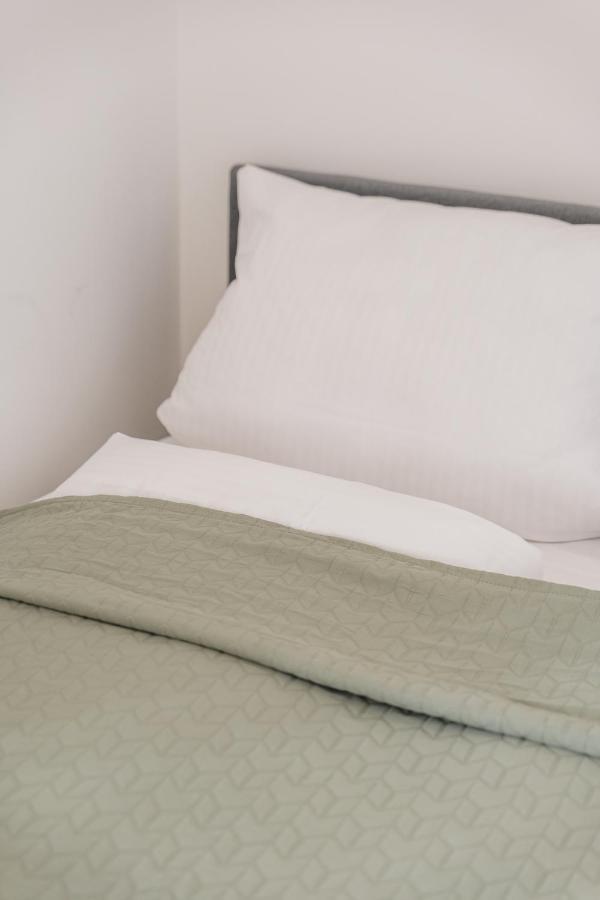 Flats 4 You, Moderne City Wohnung Naehe Hbf, Due-Messe 20 Min, Netflix, Kueche Дуйсбург Экстерьер фото